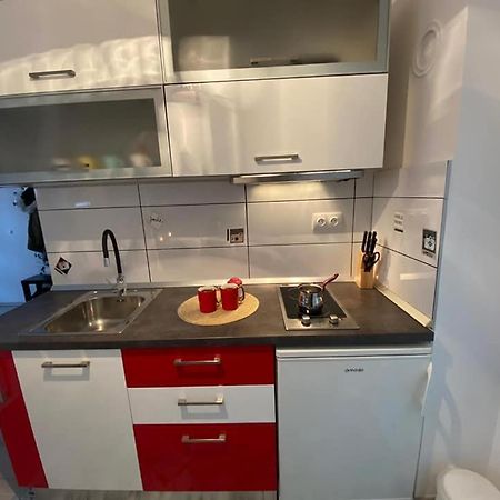 Apartman Jez - Free Parking, Self Check In Karlovac Extérieur photo