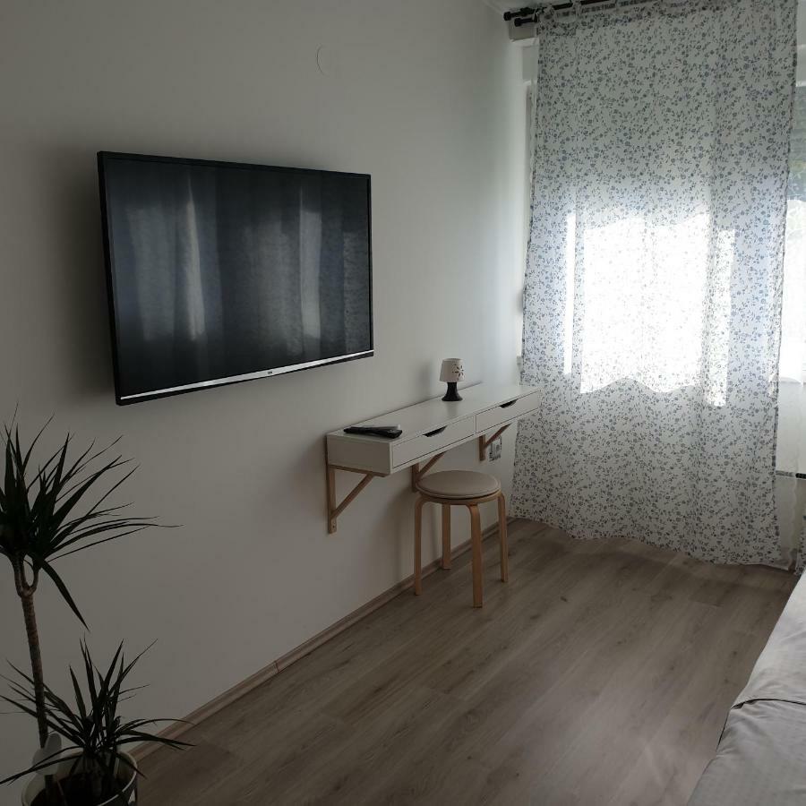 Apartman Jez - Free Parking, Self Check In Karlovac Extérieur photo